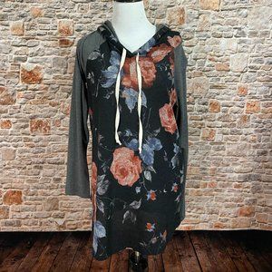 NWT Chris & Carol Long Sleeve Floral Hoodie size M